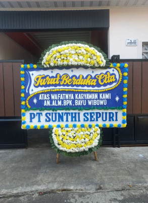Papan Bunga Duka di Ceper